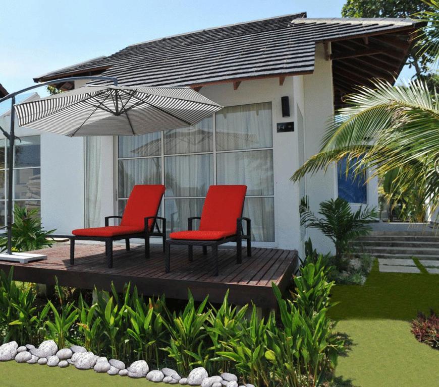 Sari Pacifica Resort & Spa, Sibu Island, Johor Пулау-Сібу Екстер'єр фото