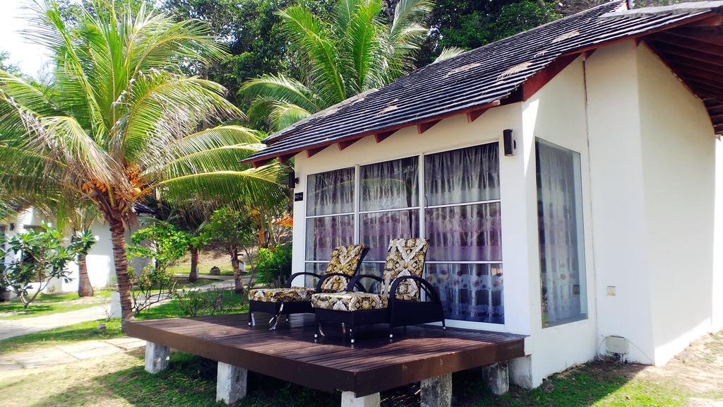 Sari Pacifica Resort & Spa, Sibu Island, Johor Пулау-Сібу Екстер'єр фото